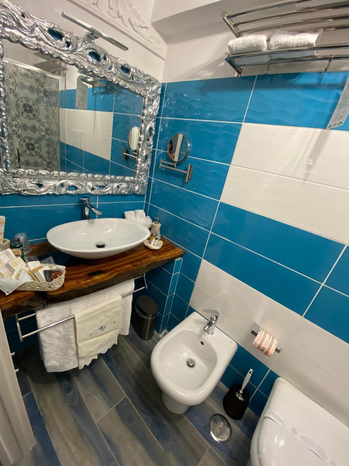 مارينا دي كاميروتا Luxury B&B Suite Jacuzzi Villa Filomena المظهر الخارجي الصورة
